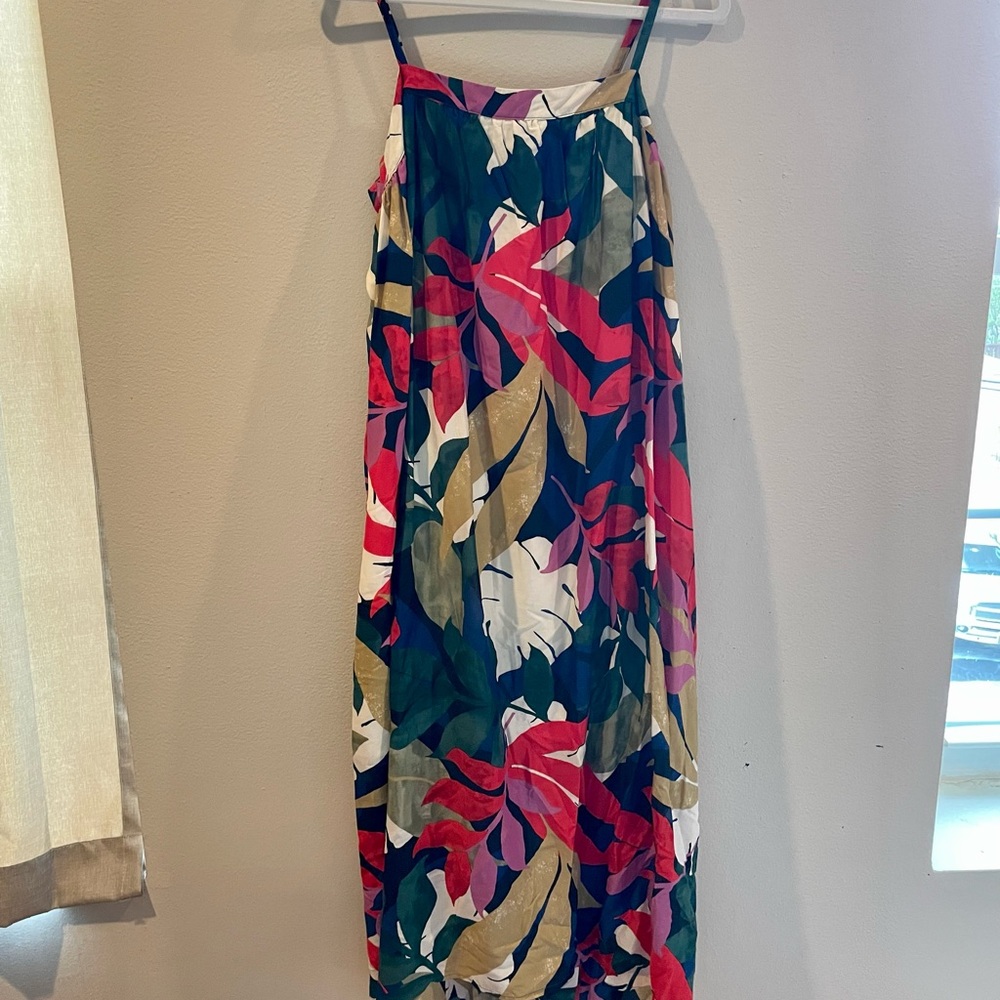Tropical Leaf Print Maxi Dress